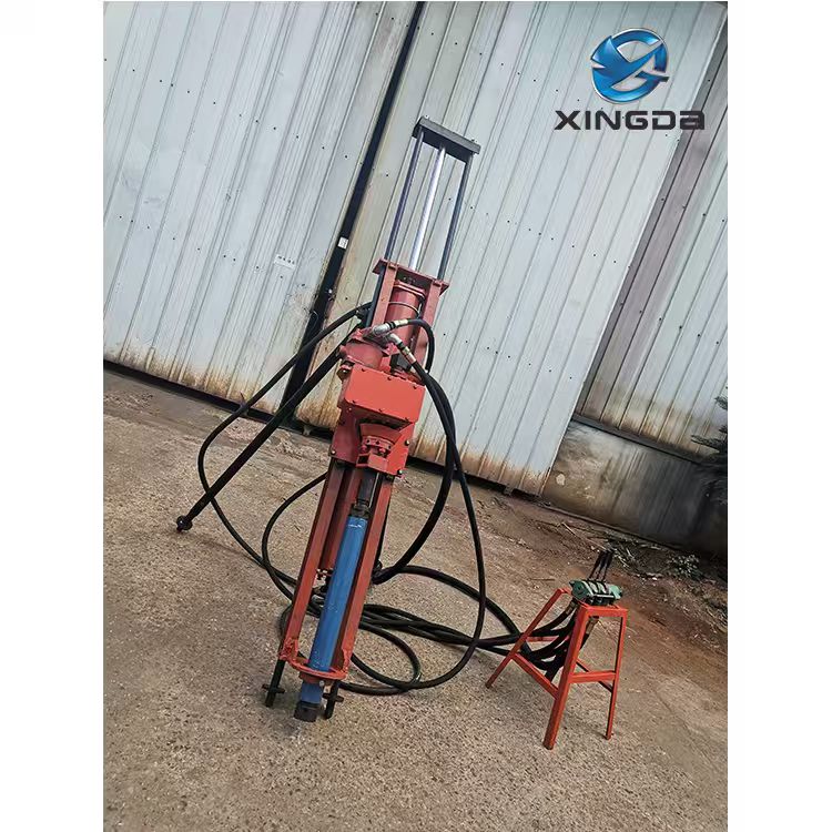 XDQ100 portable pneumatic dth drilling rig for soilnailing and rockfall project
